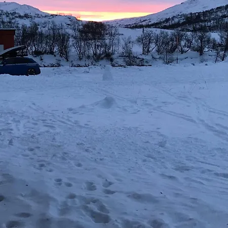 Apartment Exclusive In A Great Hiking And Skiing Area *